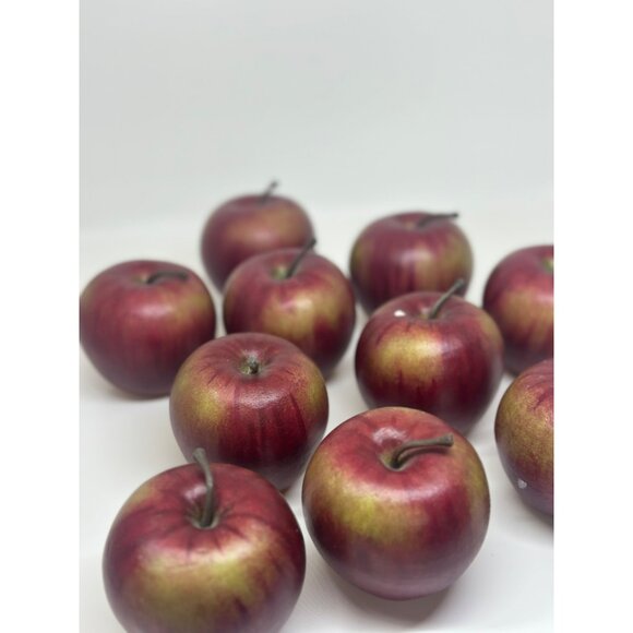 Vintage Artificial Apples | Realistic Fruit Display Prop Decor, Set of 10 Red - Picture 4 of 8